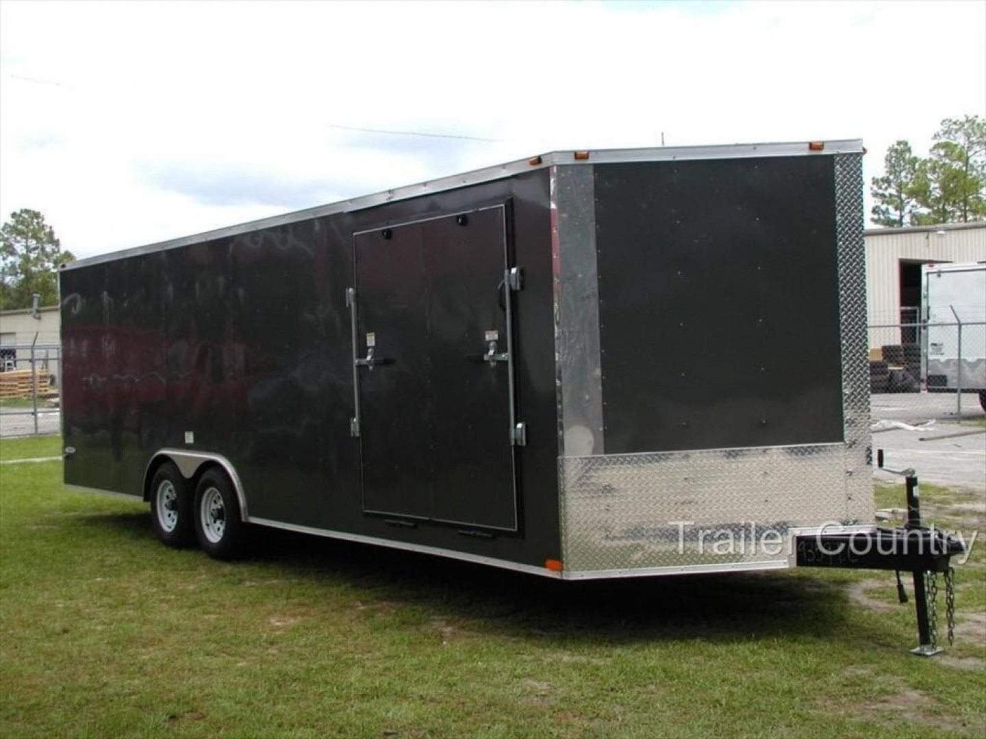New 2026 New Model HEAVY DUTY Custom 8.5 x 24 Tandem Axle, Enclosed/Carhauler Trailer. (10,400 LB GVWR)