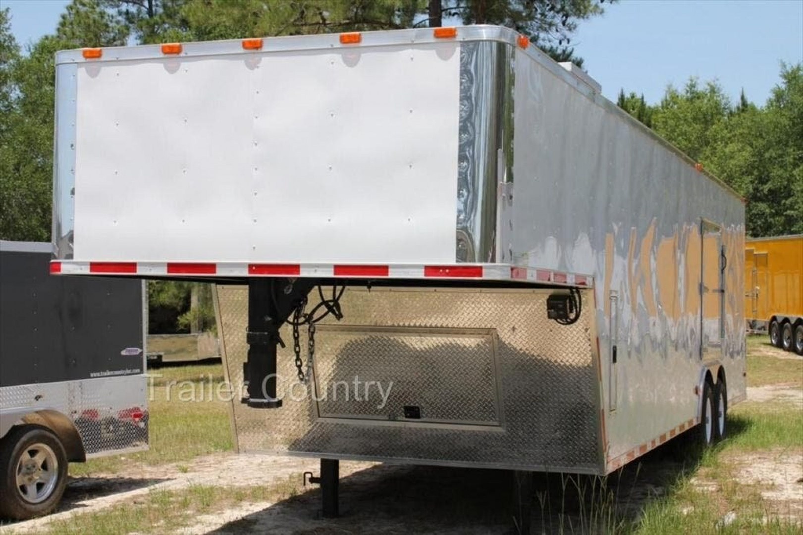 New 2026 New Model 8.5' X 24'+8' Riser Tandem Axle, Enclosed Gooseneck ...