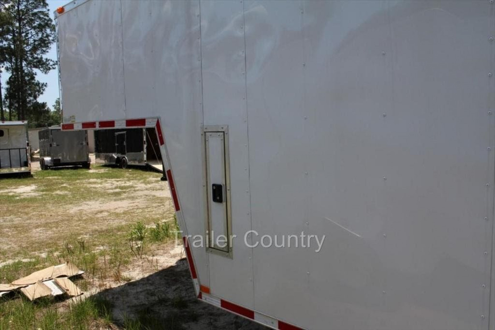New 2026 New Model 8.5' X 24'+8' Riser Tandem Axle, Enclosed Gooseneck ...