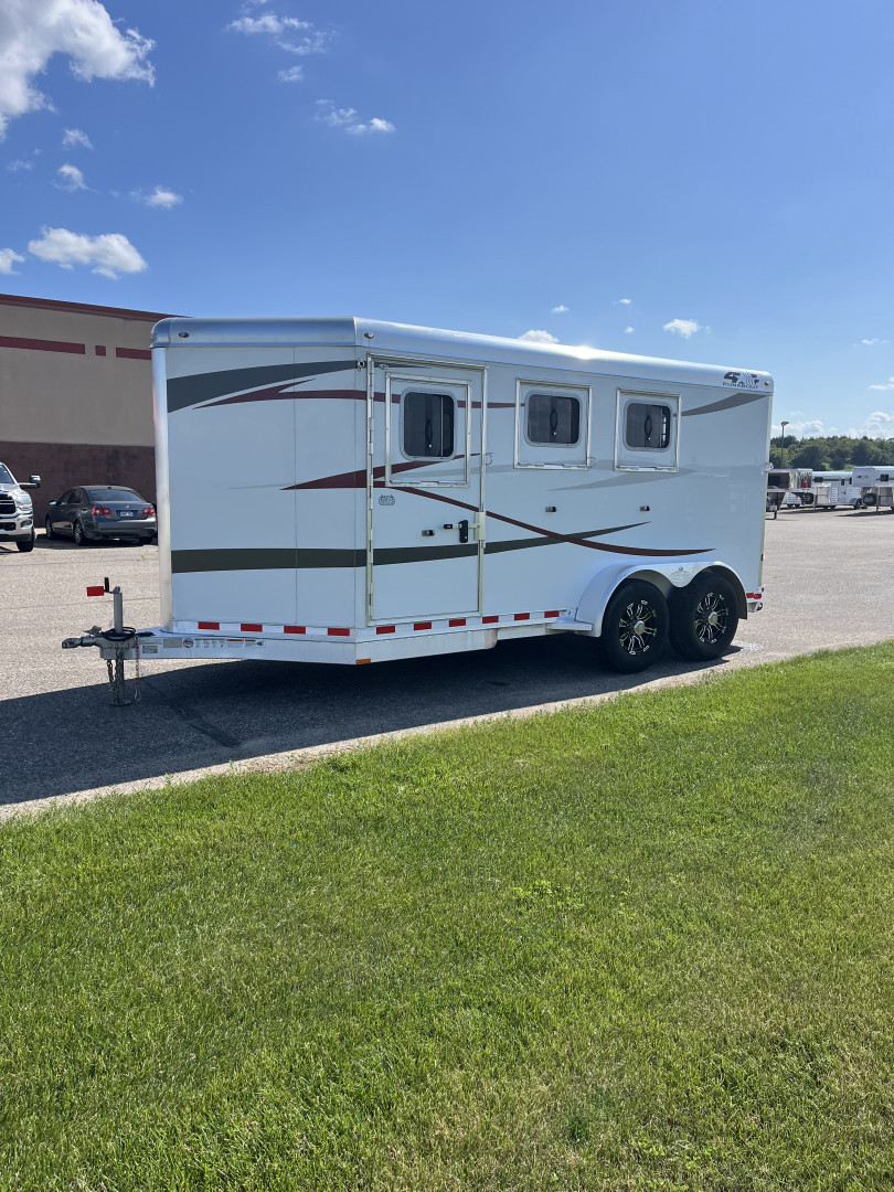 Used 2022 4-Star 3H Slant Load BP Horse Trailer