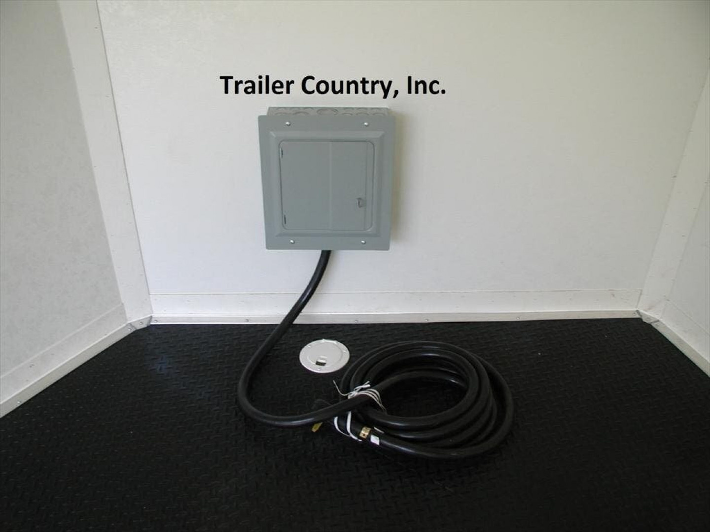 New 2026 NEW 8.5 x 20 CUSTOM Hybrid Trailer, you pick box size and deck size