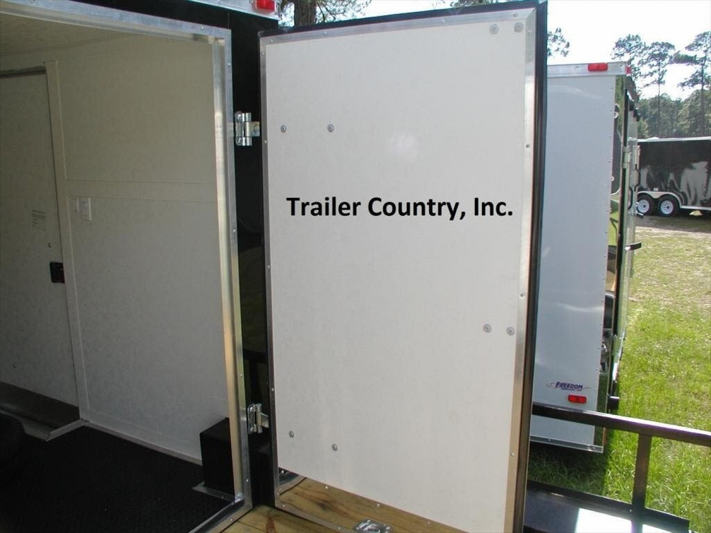 New 2026 NEW 8.5 x 20 CUSTOM Hybrid Trailer, you pick box size and deck size