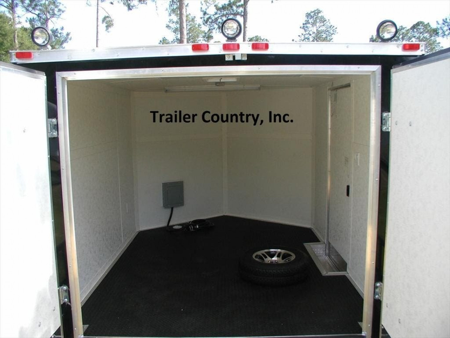New 2026 NEW 8.5 x 20 CUSTOM Hybrid Trailer, you pick box size and deck size