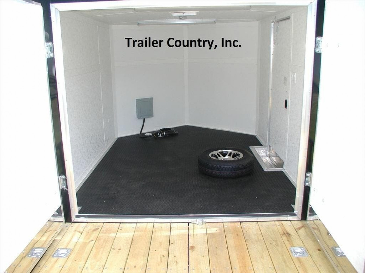New 2026 NEW 8.5 x 20 CUSTOM Hybrid Trailer, you pick box size and deck size