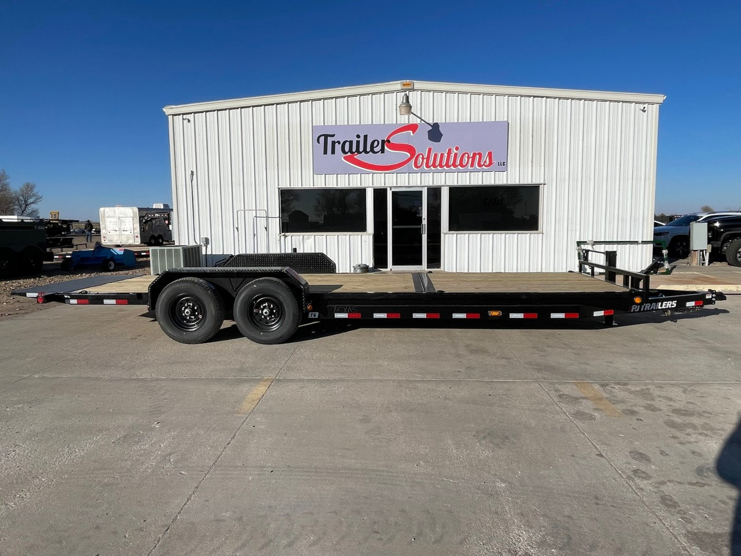 New 2025 PJ Trailers T6222 Tilt Trailer