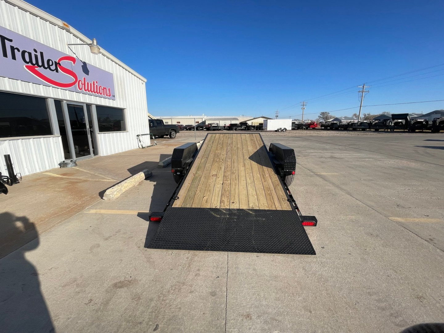 New 2025 PJ Trailers T6222 Tilt Trailer