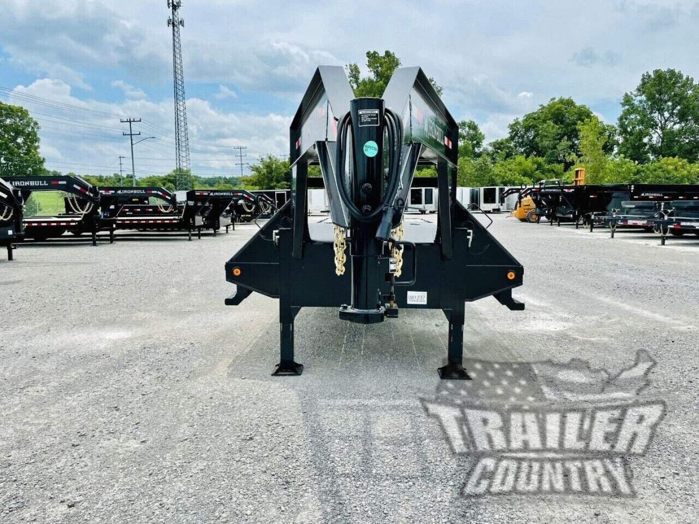 New 2026 New 8.5 ' x 40' Heavy Duty 25,900 Lb G.V.W.R. Low Profile Heavy Equipment Hauler Deckover Trailer w/ Gooseneck Coupler + Hydraulic Dove Tail & Hydraulic Jacks
