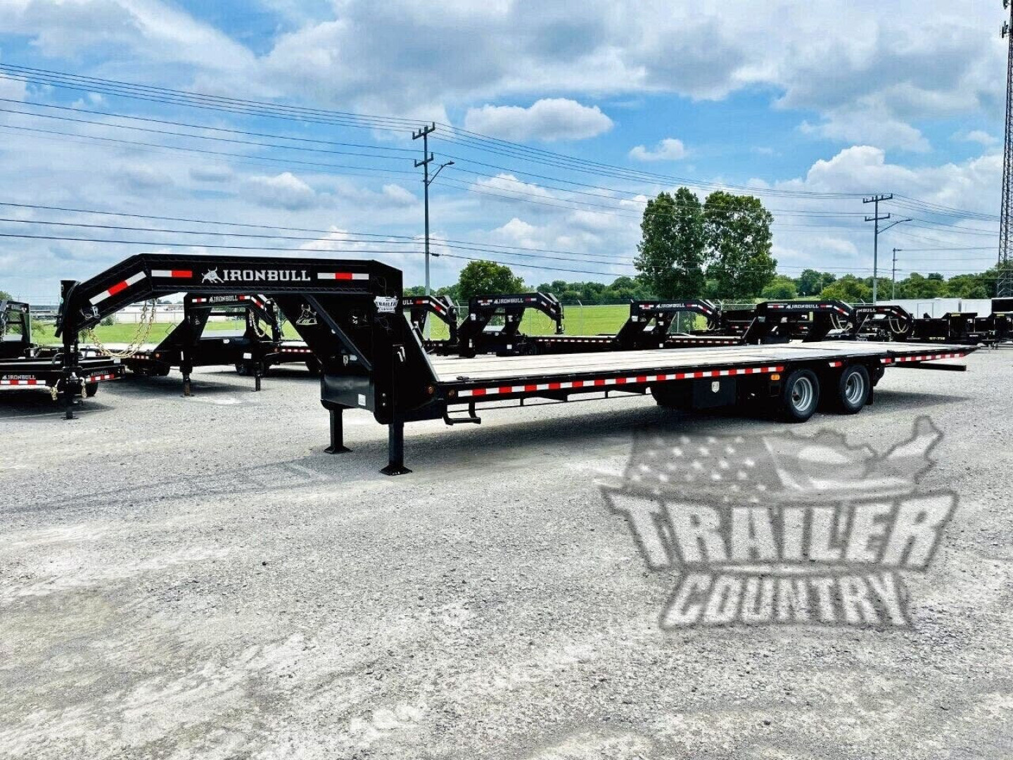 New 2026 New 8.5 ' x 40' Heavy Duty 25,900 Lb G.V.W.R. Low Profile Heavy Equipment Hauler Deckover Trailer w/ Gooseneck Coupler + Hydraulic Dove Tail & Hydraulic Jacks