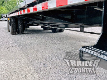 New 2026 New 8.5 ' x 40' Heavy Duty 25,900 Lb G.V.W.R. Low Profile Heavy Equipment Hauler Deckover Trailer w/ Gooseneck Coupler + Hydraulic Dove Tail & Hydraulic Jacks