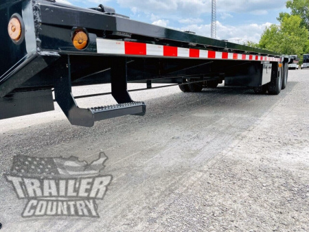 New 2026 New 8.5 ' x 40' Heavy Duty 25,900 Lb G.V.W.R. Low Profile Heavy Equipment Hauler Deckover Trailer w/ Gooseneck Coupler + Hydraulic Dove Tail & Hydraulic Jacks