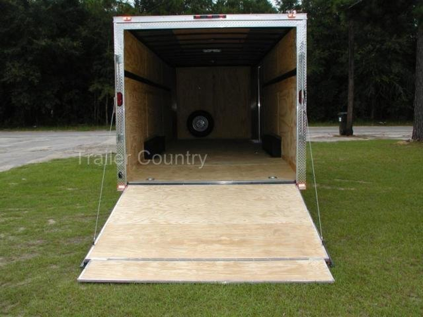 New 2026 Brand New HEAVY DUTY Custom 8.5 x 24 Tandem Axle, Enclosed/Carhauler Trailer