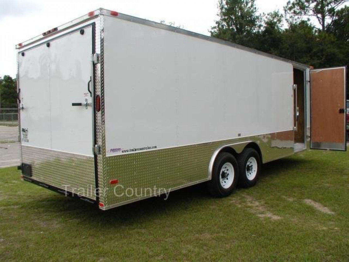 New 2026 Brand New HEAVY DUTY Custom 8.5 x 24 Tandem Axle, Enclosed/Carhauler Trailer