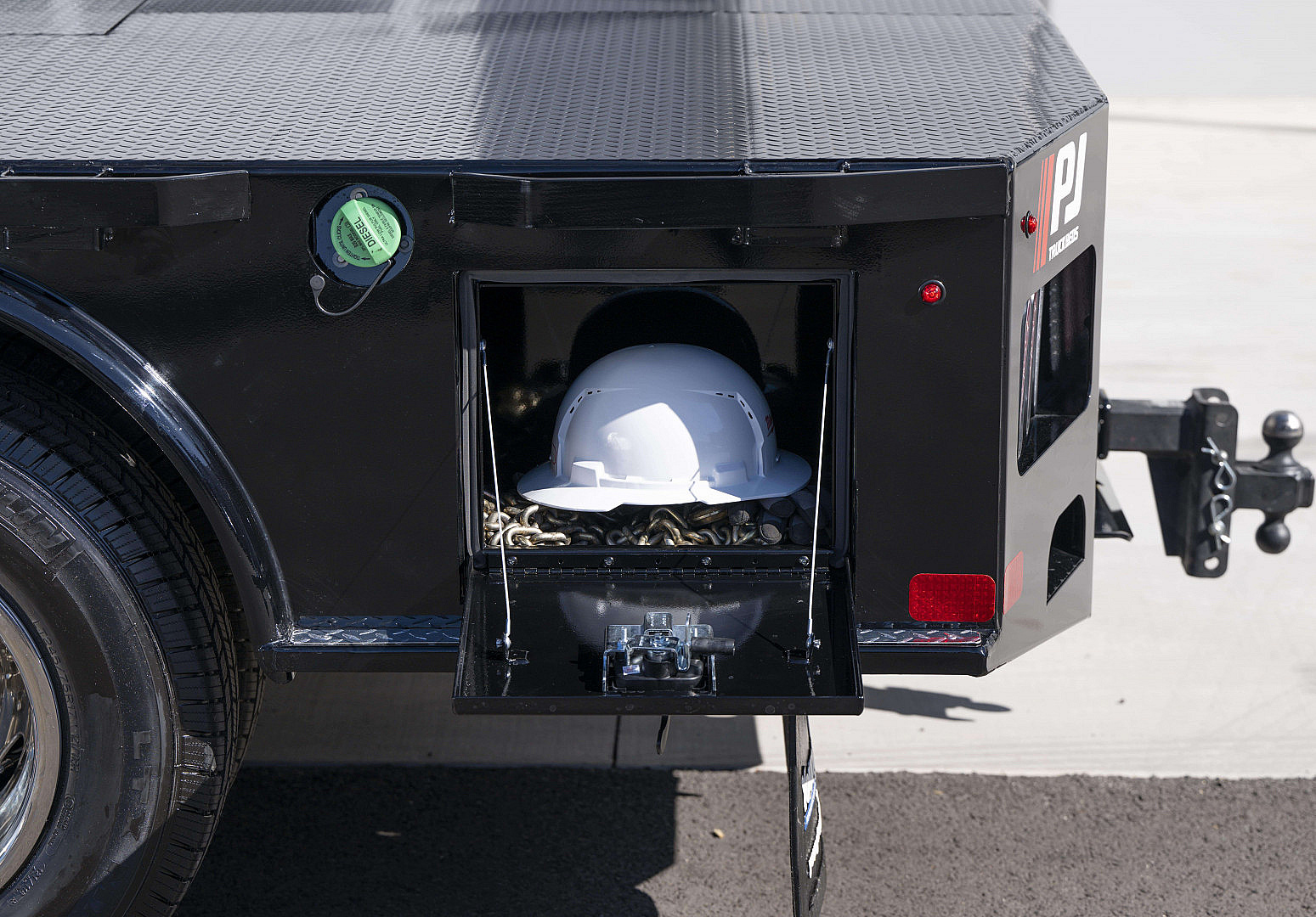 New Steel Skirted Flat Deck Body Truck Bed - GS