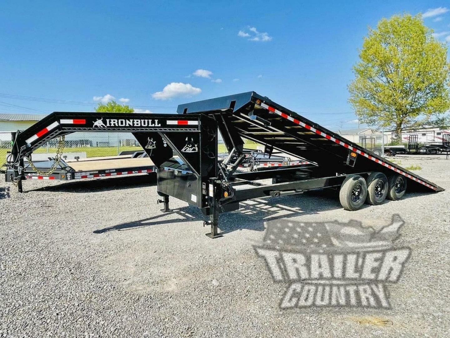 New 2026 New 8.5 ' x 26' Heavy Duty Gooseneck 21K Hydraulic Scissor Hoist Full Power Deckover