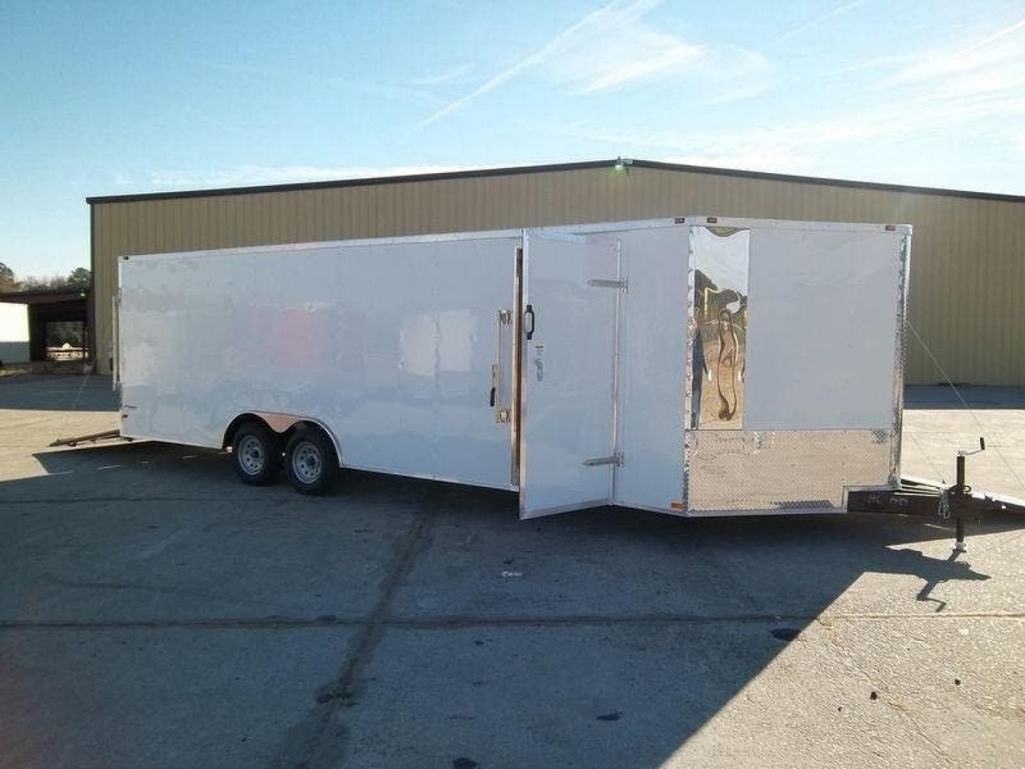 New 2026 NEW 8.5 x 24 Tandem Axle, Enclosed/Carhauler Trailer. (10,400 LB GVWR)