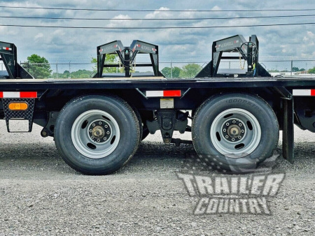New 2026 NEW 8.5' x 34' Heavy Duty 24K Deckover GN w/Hydraulic Dove Tail & Hydraulic Jacks