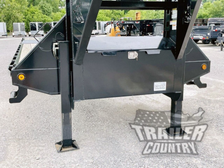 New 2026 NEW 8.5' x 34' Heavy Duty 24K Deckover GN w/Hydraulic Dove Tail & Hydraulic Jacks