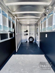 New 2025 Shadow Trailer Stablemate Horse Trailer