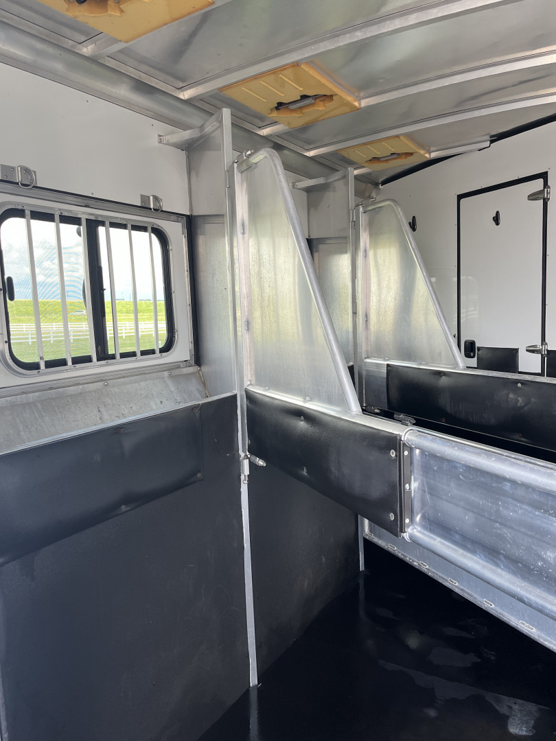 Used 2008 Sundowner 6911 Sunlite 728
