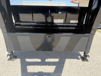 New 2025 Diamond C 82"x24' GN Hydraulically Dampened Tilt - HDT-GN210 Pacesetter Edition