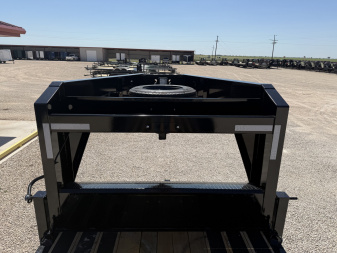 New 2025 Diamond C 82"x24' GN Hydraulically Dampened Tilt - HDT-GN210 Pacesetter Edition