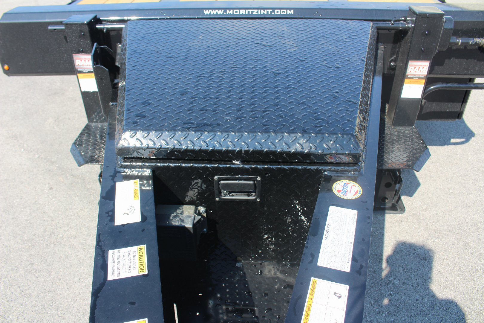 New 2025 Moritz FDPH DT 20' + 5' - Pintle Ring Deckover Equipment Trailer - 25900# GVW