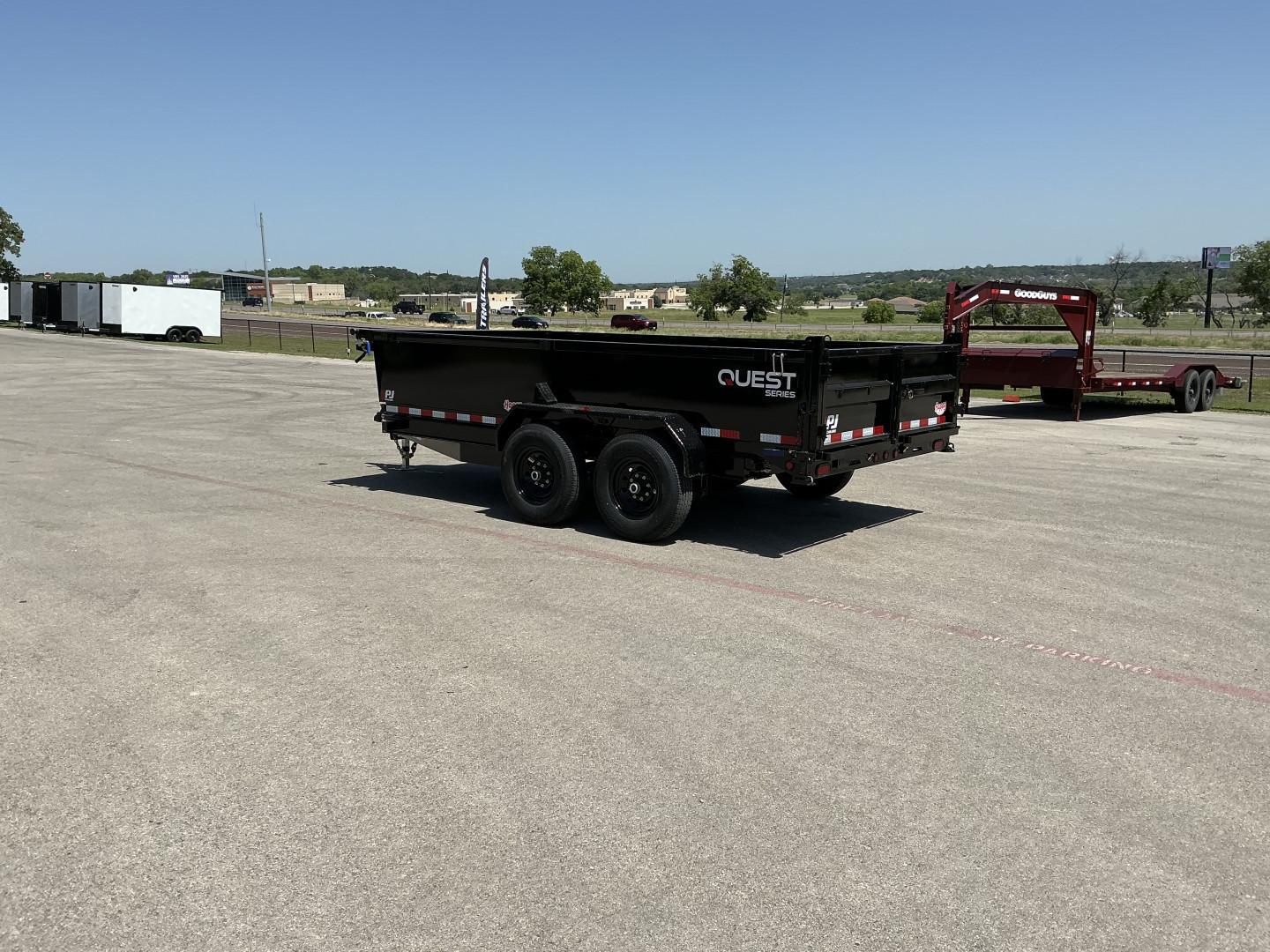 New 2026 PJ 83"x14' BP Tandem Axle Dump w/ 24" Sides – D7