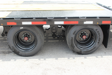 New 2025 Moritz FDGH DT 20' + 5' GOOSENECK Deckover Flatbed Trailer- Full Width Aluminum Ramps- 25900# GVW