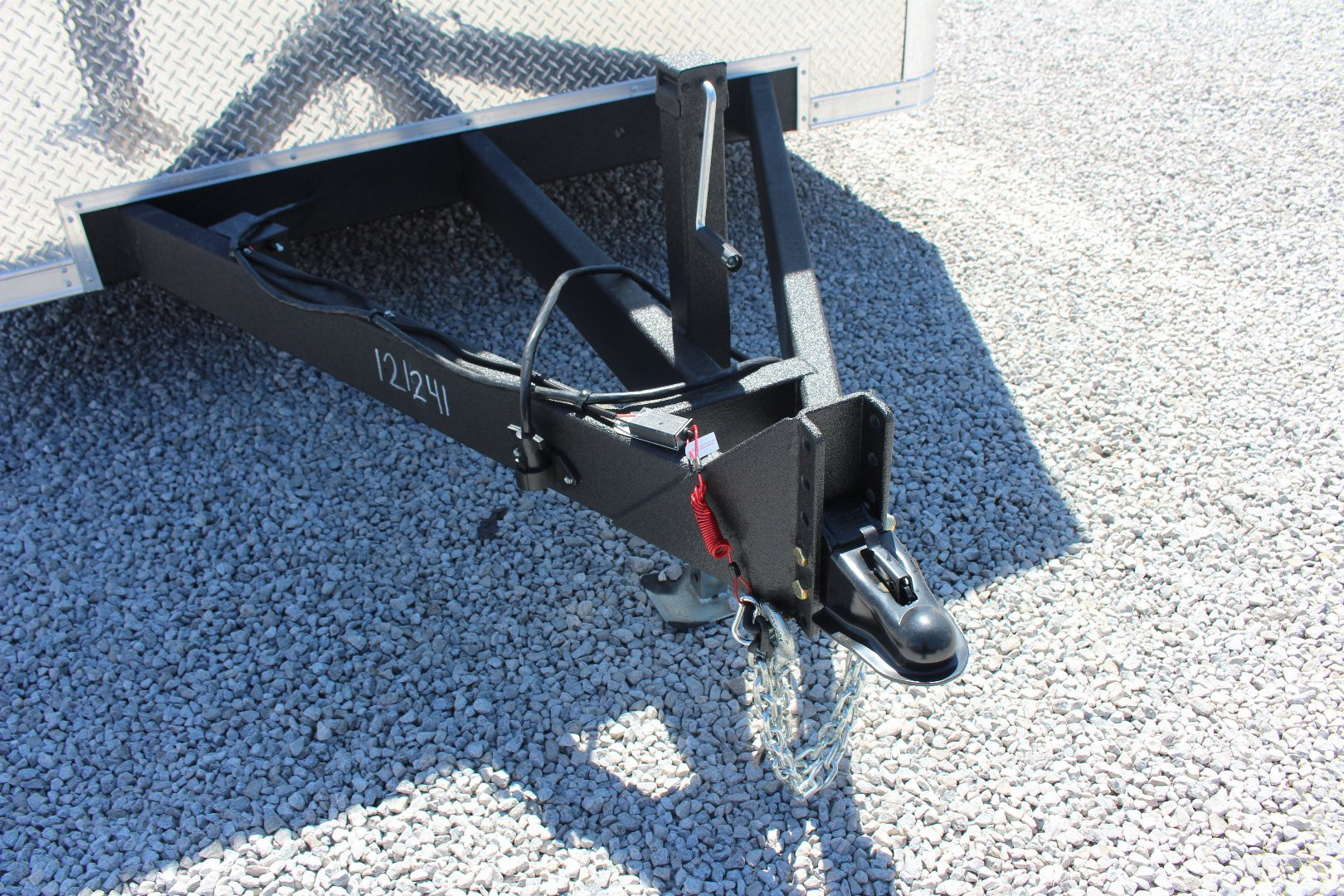 New 2025 Darkhorse Cargo DWRK 8.5' x 18' Flat Front Enclosed Cargo Trailer - Ramp Door - 9990#