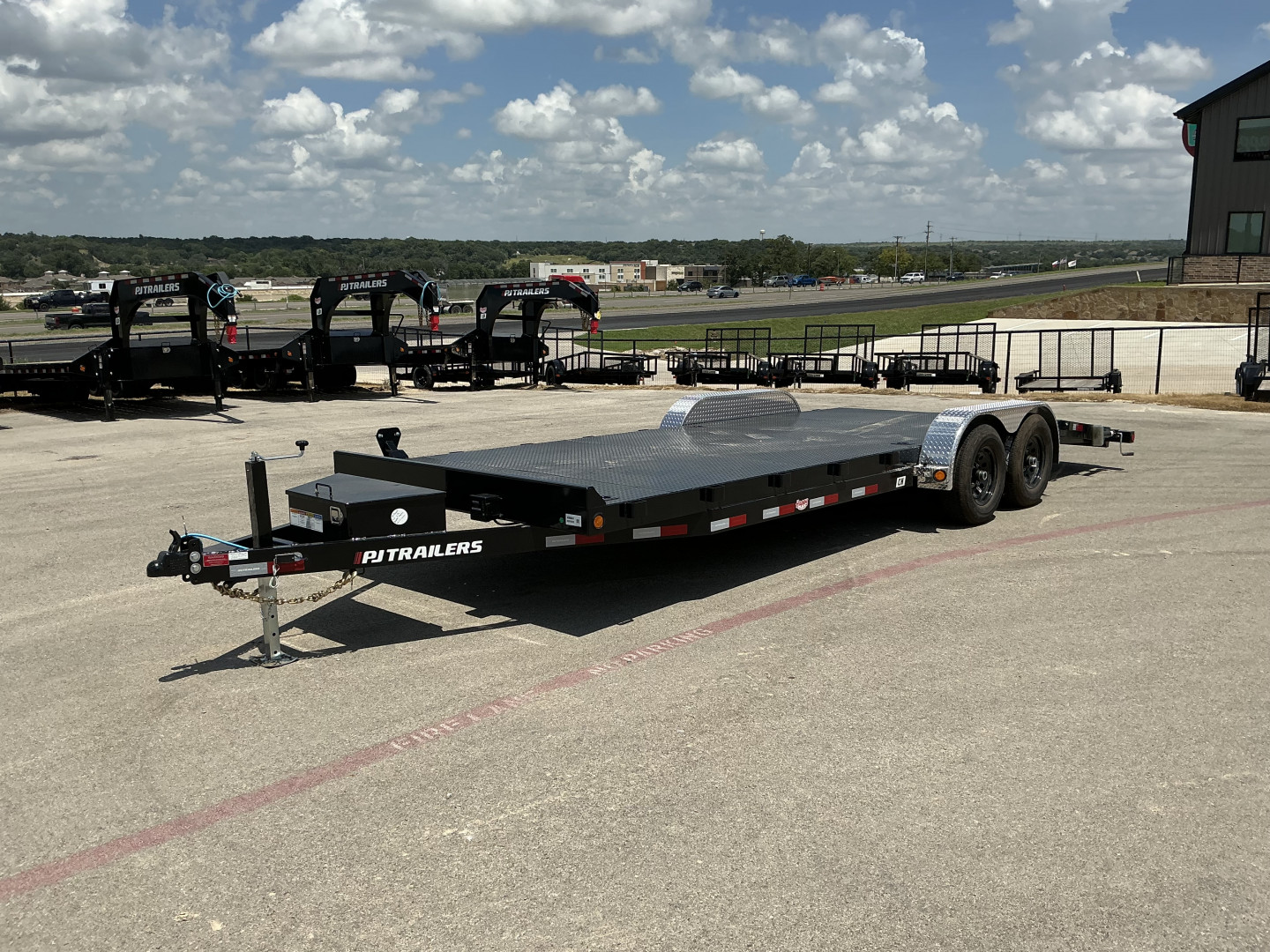 New 2026 PJ 83"x22' Steel Deck Car Hauler – CH