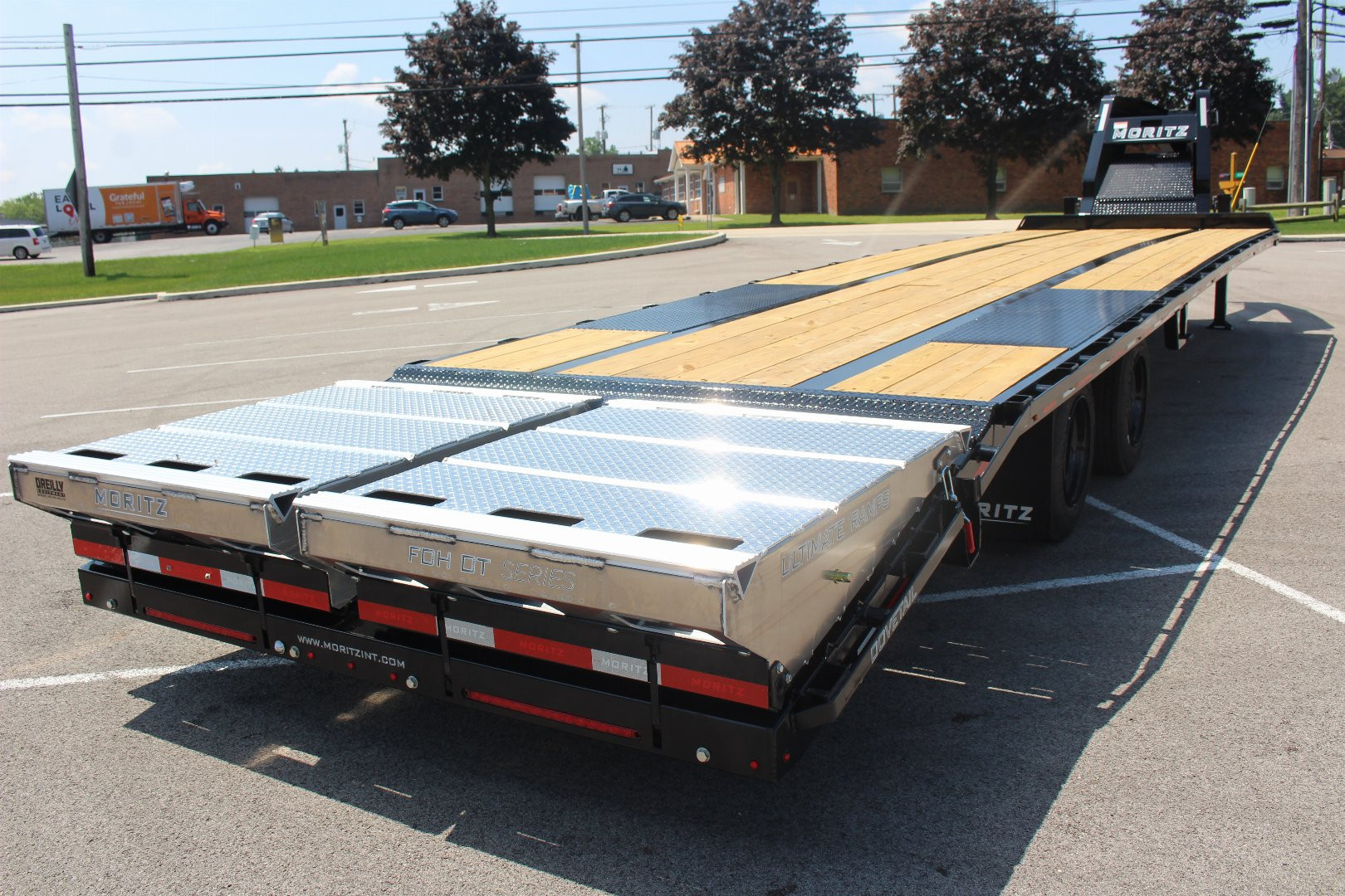 New 2025 Moritz FDGH DT 30' + 5' GOOSENECK Deckover Flatbed Trailer- Full Width Aluminum Ramps- 25900# GVW