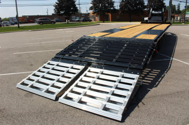 New 2025 Moritz FDGH DT 30' + 5' GOOSENECK Deckover Flatbed Trailer- Full Width Aluminum Ramps- 25900# GVW