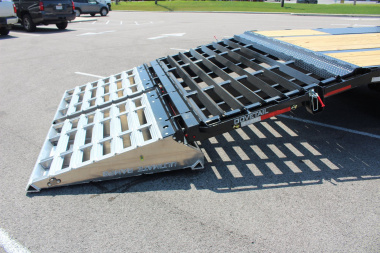 New 2025 Moritz FDGH DT 30' + 5' GOOSENECK Deckover Flatbed Trailer- Full Width Aluminum Ramps- 25900# GVW