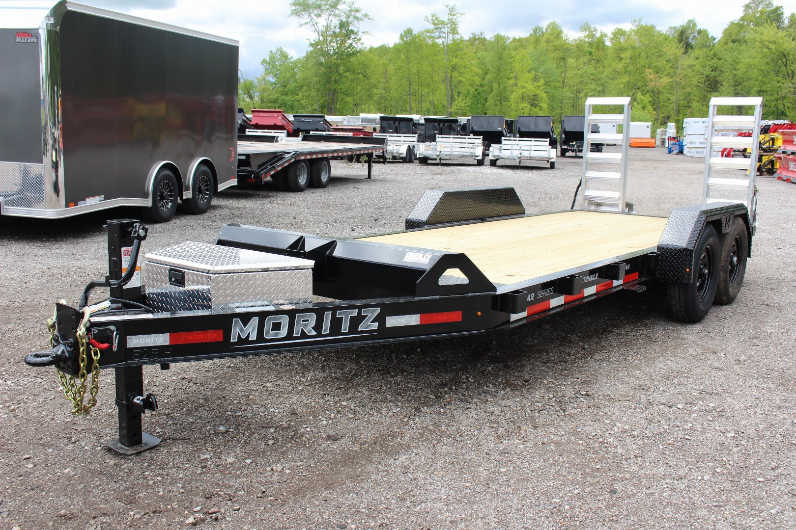 New 2025 Moritz ELBH 7' x 18' Low Pro - Aluminum Ramps - Equipment Trailer - 14000# GVW