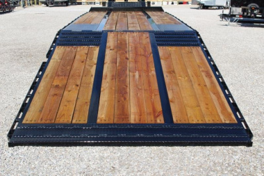 New 2025 Moritz FDGH Hydraulic Tail 32' GOOSENECK Deckover Flatbed Trailer- 25900# GVW