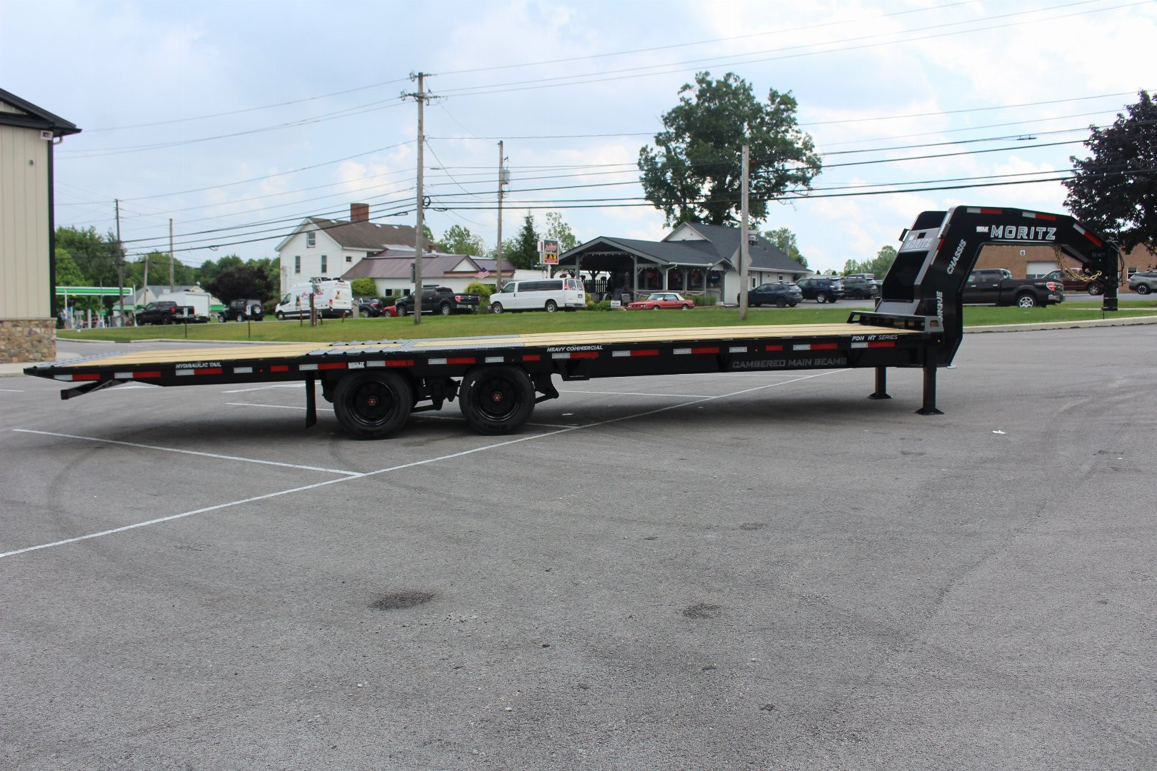New 2025 Moritz FDGH Hydraulic Tail 30' GOOSENECK Deckover Flatbed Trailer- 40000# GVW