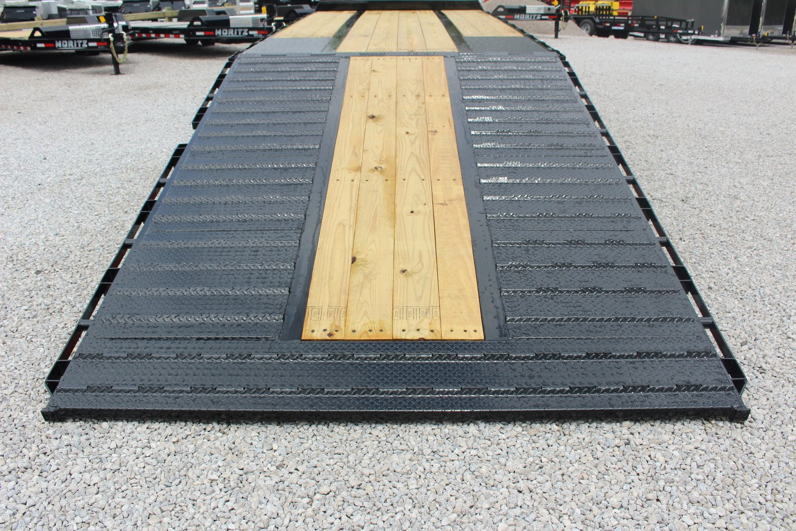 New 2025 Moritz FDGH Hydraulic Tail 30' GOOSENECK Deckover Flatbed Trailer- 25900# GVW