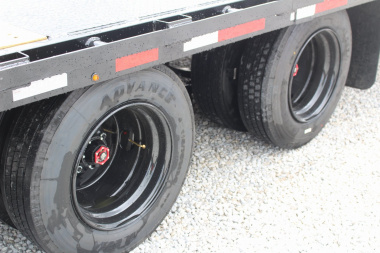 New 2025 Moritz FDGH Hydraulic Tail 30' GOOSENECK Deckover Flatbed Trailer- 25900# GVW