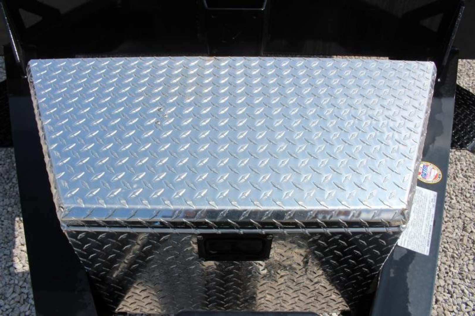 New 2025 Moritz 8' 6" x 18' + 4' Deckover Flatbed w/ Beavertail - Split Mesh Ramps - 14,000# GVW