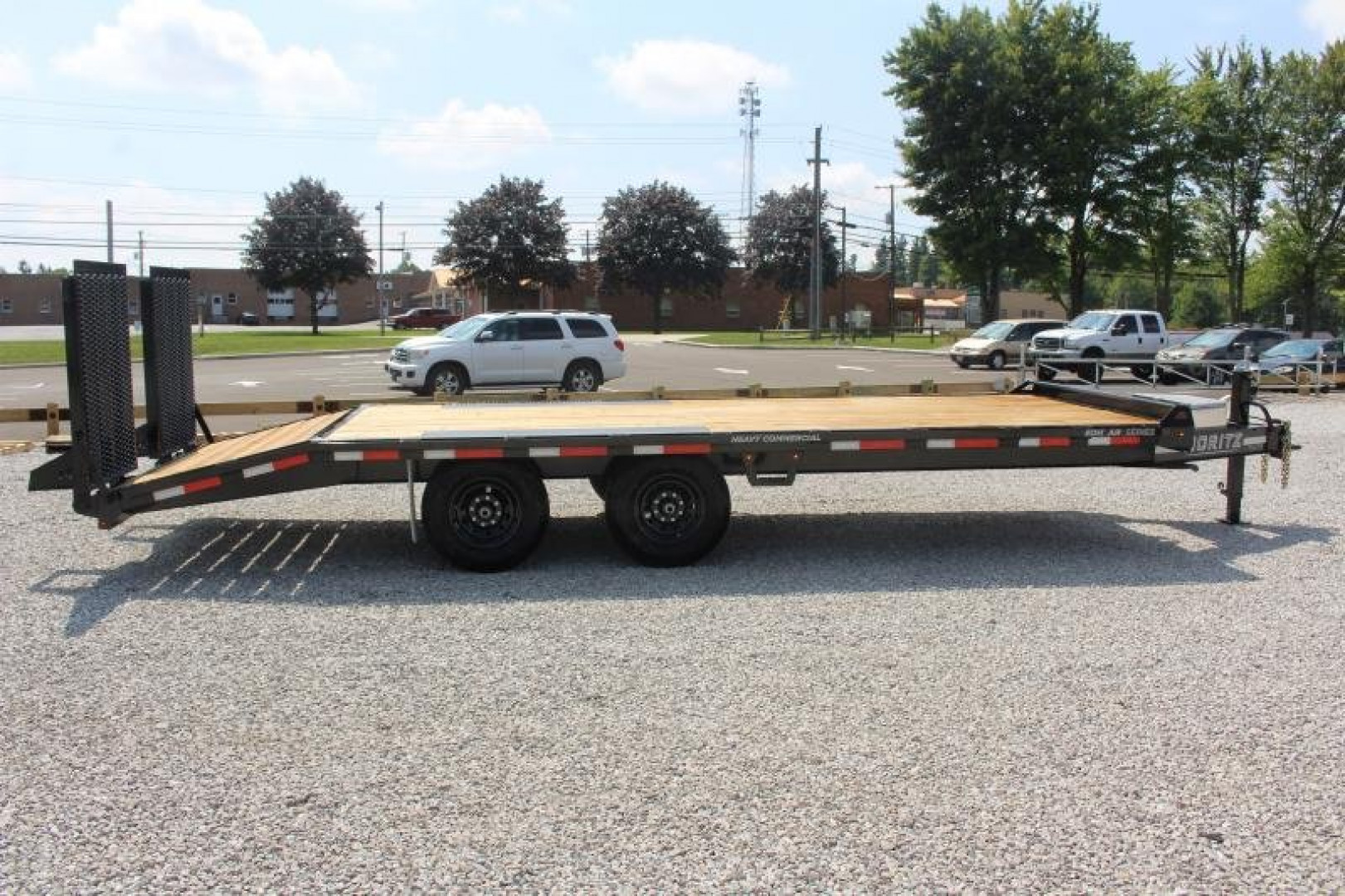 New 2025 Moritz 8' 6" x 18' + 4' Deckover Flatbed w/ Beavertail - Split Mesh Ramps - 14,000# GVW