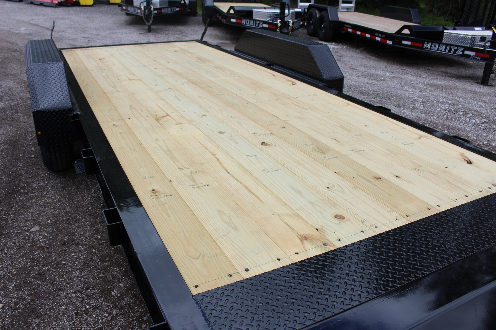 New 2025 Moritz ELBH 7' x 18' Low Pro - Aluminum Ramps - Equipment Trailer - 14000# GVW