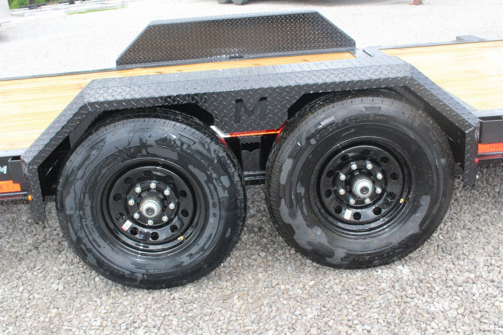 New 2025 Moritz 7' x 14' + 6' Low Pro - Hydraulic Power Tail -  Equipment Trailer - 14000# GVW