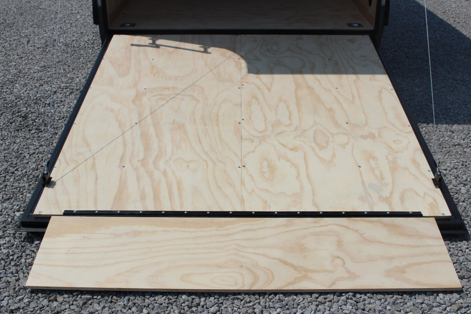 New 2025 United UJ 7' x 14' Enclosed Cargo Trailer - 7000# GVW - RAMP DOOR - 7' INTERIOR HEIGHT