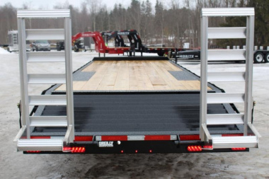 New 2025 Moritz 8' 6" x 22' + 4' Deckover Flatbed w/ Beavertail - Aluminum Ramps - 16,000# GVW