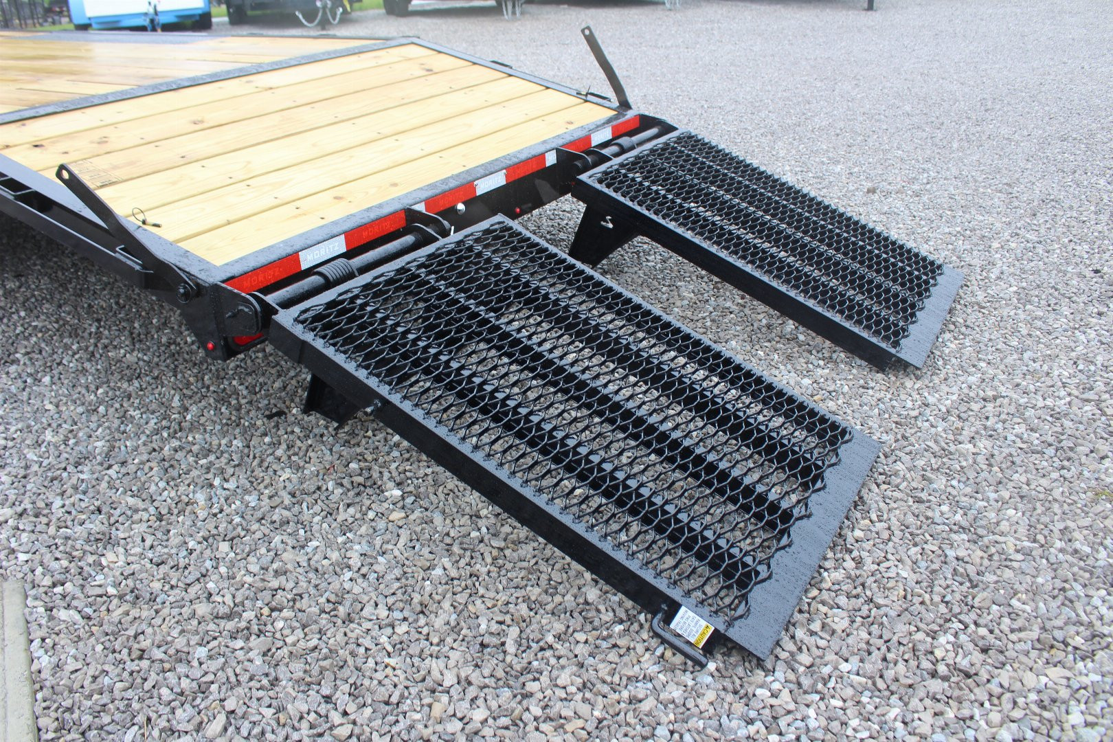 New 2025 Moritz 8' 6" x 22' + 4' Deckover Flatbed w/ Beavertail - Split Mesh Ramps - 14,000# GVW