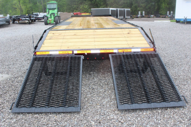 New 2025 Moritz 8' 6" x 22' + 4' Deckover Flatbed w/ Beavertail - Split Mesh Ramps - 14,000# GVW