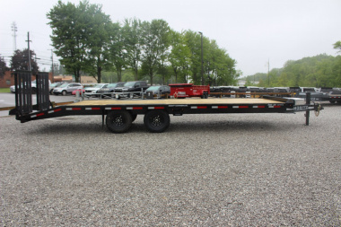 New 2025 Moritz 8' 6" x 22' + 4' Deckover Flatbed w/ Beavertail - Split Mesh Ramps - 14,000# GVW