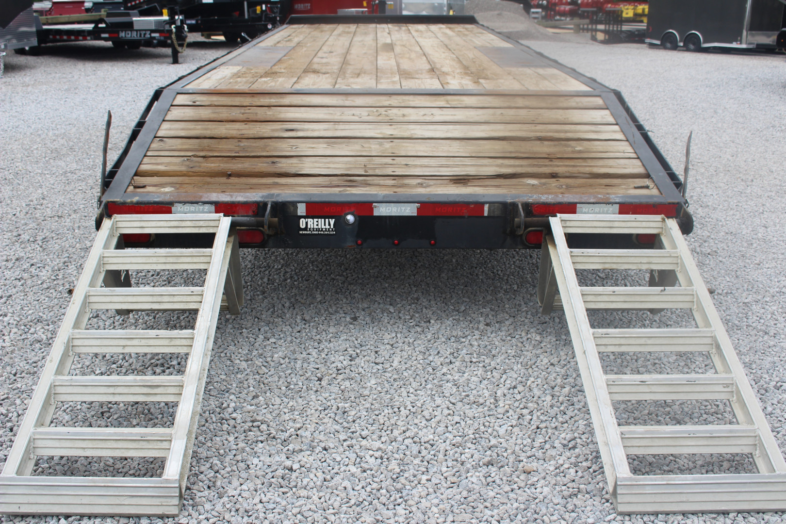 Used 2021 Moritz 8' 6" x 22' + 4' Deckover Flatbed w/ Beavertail - Aluminum Ramps - 14,000# GVW