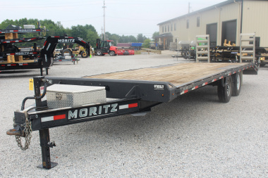 Used 2021 Moritz 8' 6" x 22' + 4' Deckover Flatbed w/ Beavertail - Aluminum Ramps - 14,000# GVW