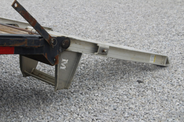 Used 2021 Moritz 8' 6" x 22' + 4' Deckover Flatbed w/ Beavertail - Aluminum Ramps - 14,000# GVW